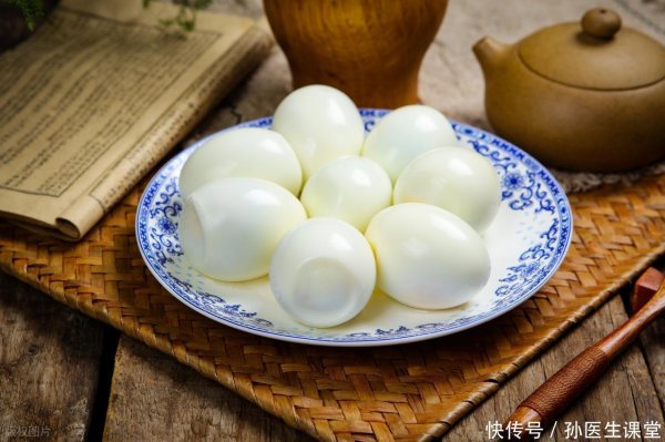 东信证券 医生强调：早上经常吃鸡蛋的老人，过不了多久，身体或有5个改变